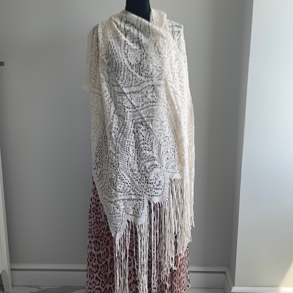 Sophisticated elegant designer pearl bone shawl